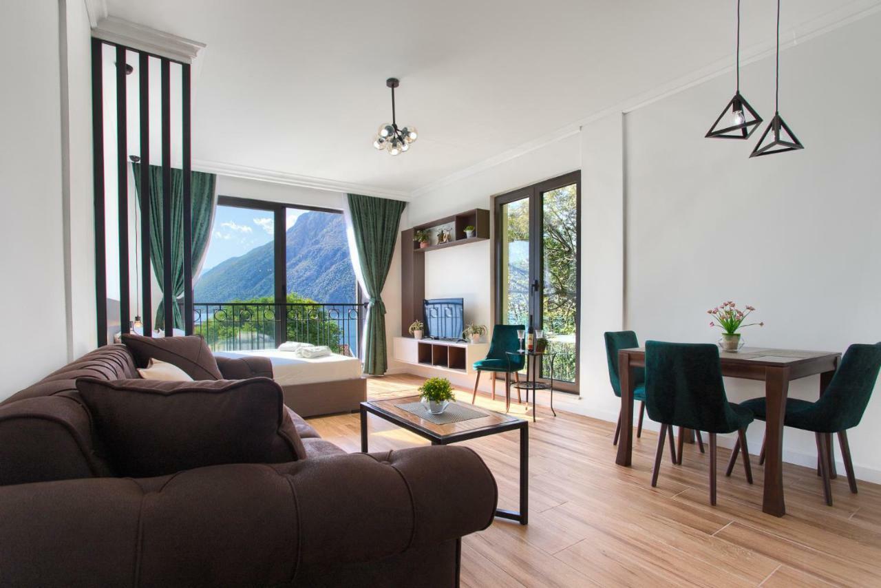 Magical View Apartment Kotor Luaran gambar